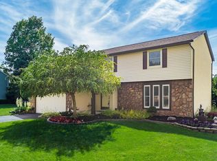 10426 N Crosset Hill Dr, Pickerington, OH 43147