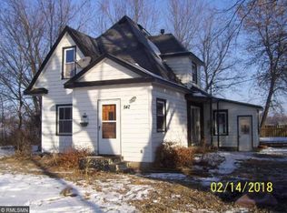 842 Howe Ave, Mora, MN 55051