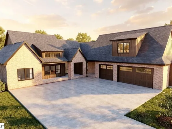 97 The Cliffs Pkwy, Landrum, SC 29356