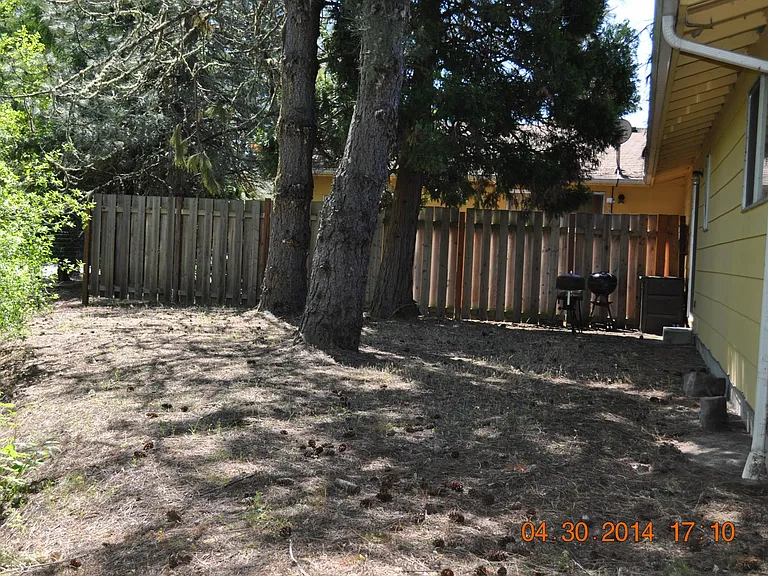 3215 NE Lancaster St — Photo 7
