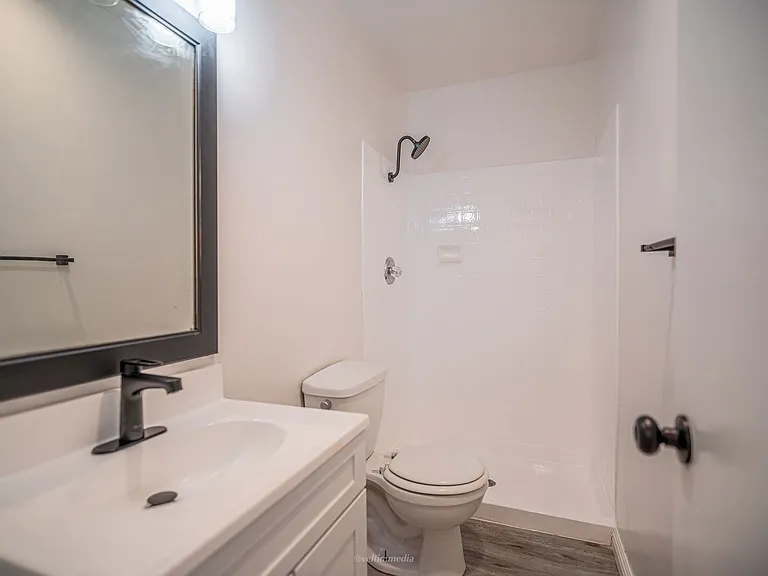 535 W 3rd St — Photo 15