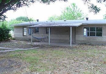 2nd image of 2935 Klondike Dr
