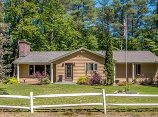 179 Grove St, North Conway, NH 03860