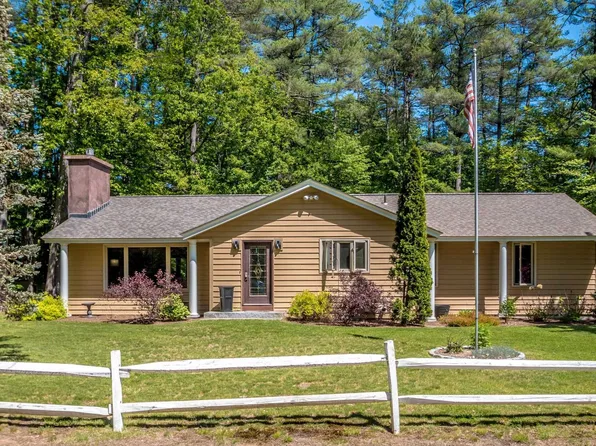 179 Grove Street, Conway, NH 03860