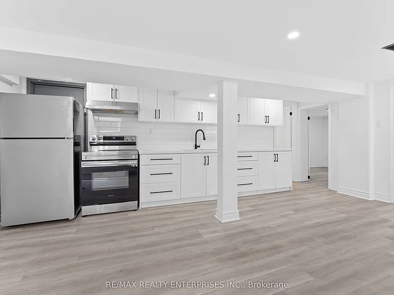 3 Dallyn Cres #BASEMENT — Photo 2