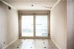 4th image of 17411 Erin Way Ct
