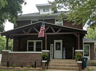 201 Garfield St NW, Cascade, IA 52033
