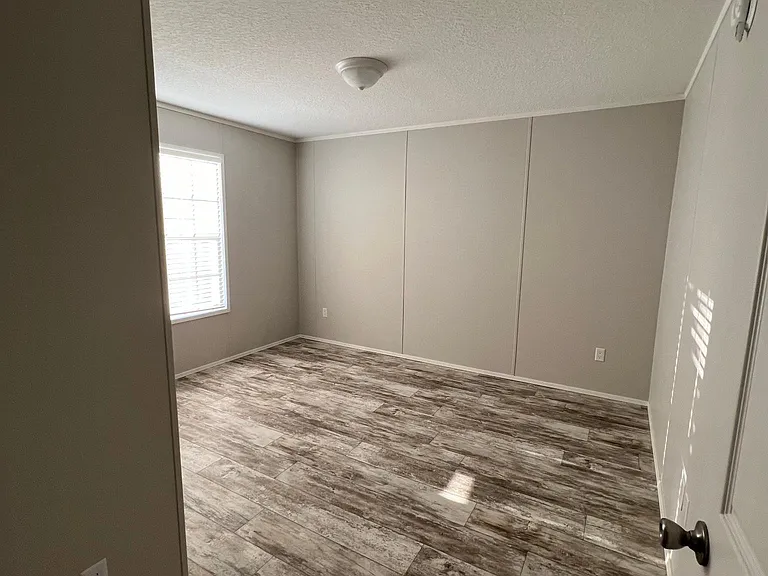 22992 Tradewind Rd — Photo 19