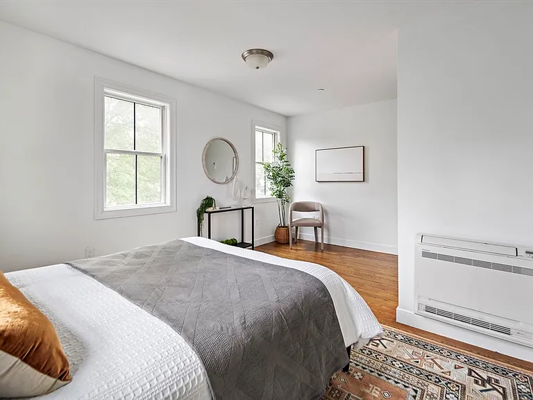 9 Cedar St #1 — Photo 20
