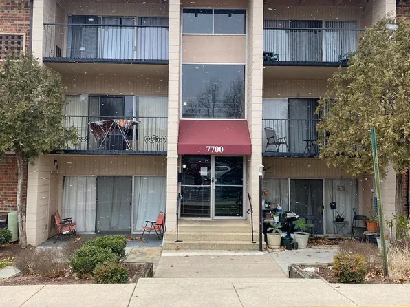7700 Arehart Dr APT 1207, Hyattsville, MD 20784