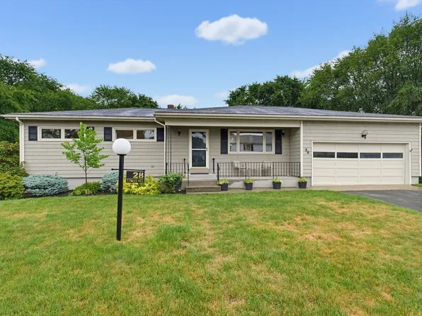 28 Tower Hill Rd, Somerset, MA 02726