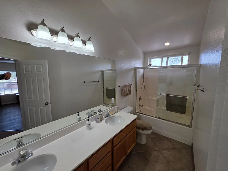 2432 Papyrus Ct. — Photo 6