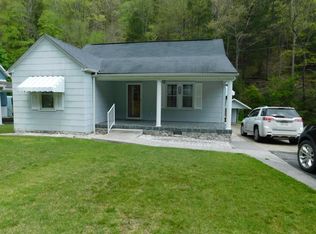 1958 Appalachian Hwy, Pineville, WV 24874