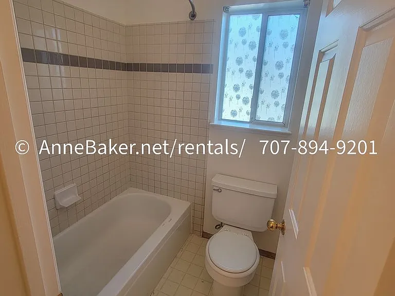 205 Elbridge Ave #G — Photo 17