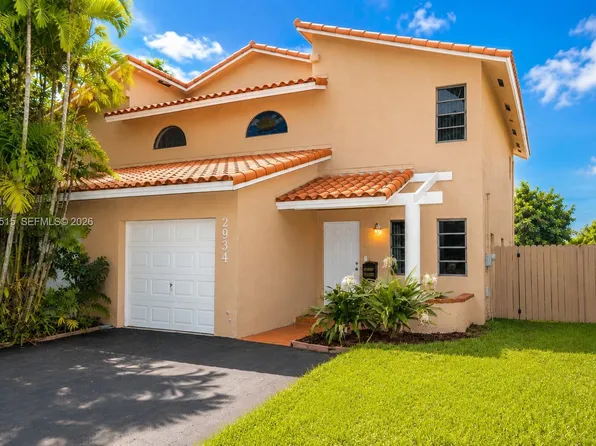 2934 Whitehead St #2, Miami, FL 33133