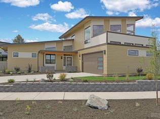 60066 SE Ruby Peak Loop, Bend, OR 97702