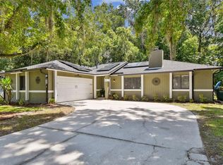 235 Holiday Ln, Winter Springs, FL 32708