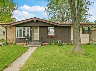 1914 21st Ave, Kenosha, WI 53140