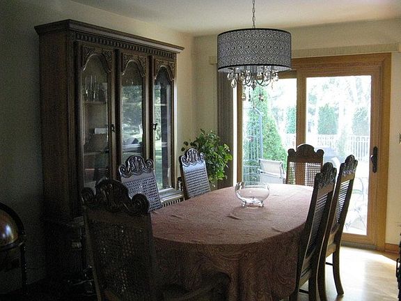 4th image of 675 Cordial Dr