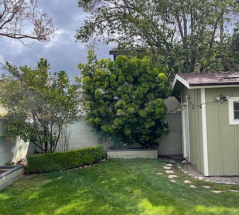 5th image of 357 N Shaffer St