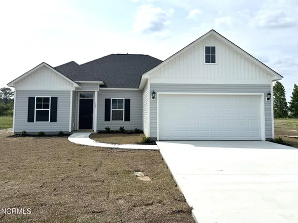 107 Adams Landing Way, Maysville, NC 28555