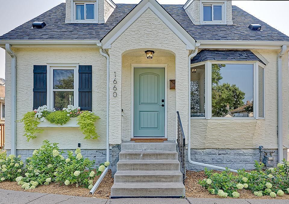 1st image of 1660 Fernwood St