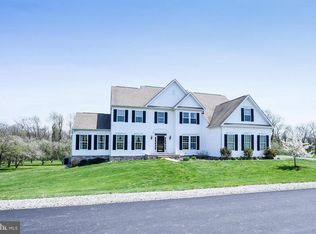417 Ploughman Way, Hedgesville, WV 25427