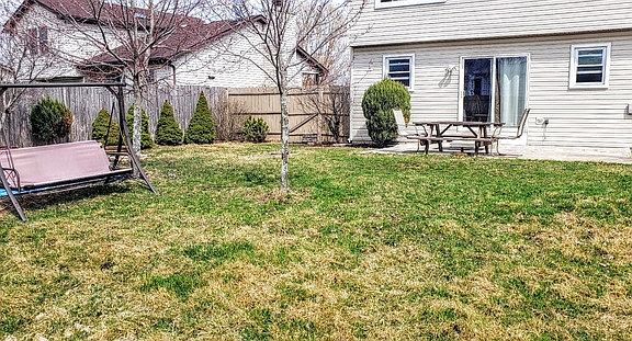 4th image of 1711 Cumberland Dr