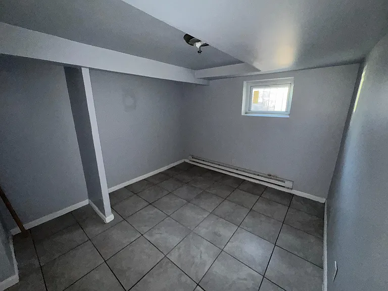 202 Brookdale Ave — Photo 5