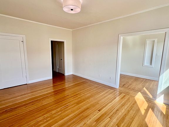 4th image of 2715 Cabrillo St #108