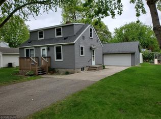 707 E 2nd St, Litchfield, MN 55355