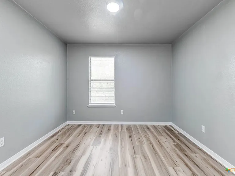 2321 Terrace Dr #D — Photo 5