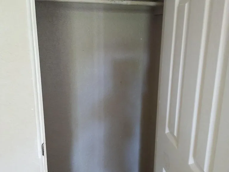 1231 McConihe St #4 — Photo 10