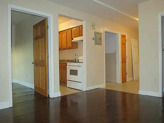 Rented by Target Realty Group | media 20