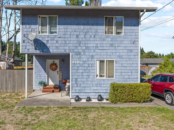 313 SE 1st Street, Winlock, WA 98596