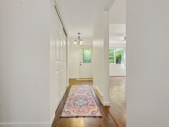 3rd image of 2500 Topsfield Rd APT 603