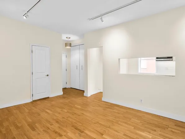 308 Bedford Avenue image 1 of 10