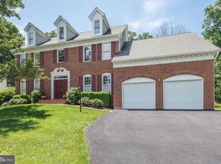 21099 Raintree Ct, Ashburn, VA 20147