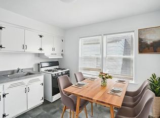 3608 Jackson St APT 2W, Bellwood, IL 60104