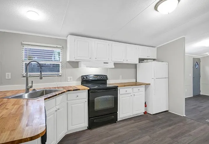 133 Caroline Springs Rd — Photo 6