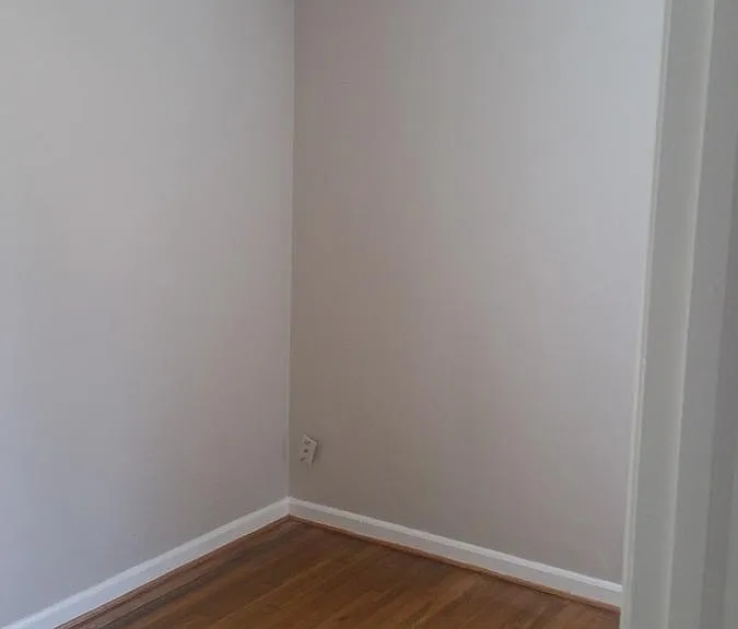 2320 Keller Ave — Photo 4