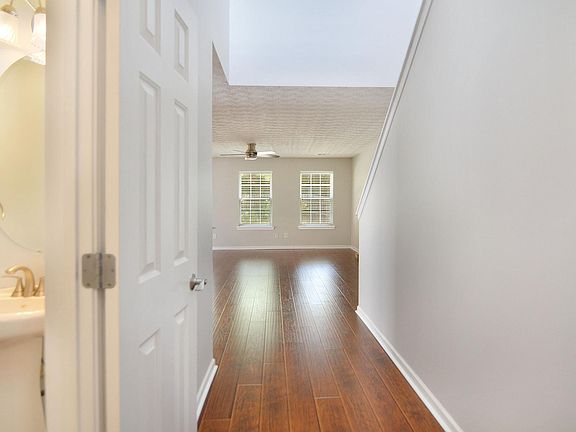4th image of 309 Sam Cobb Pl