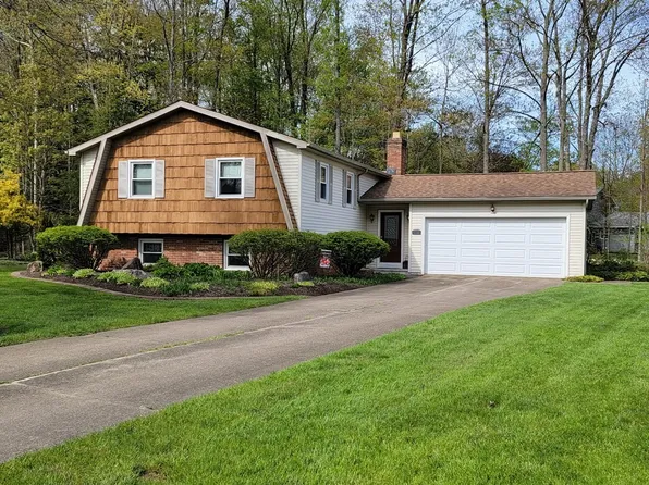 5720 West Ave, Edinboro, PA 16412