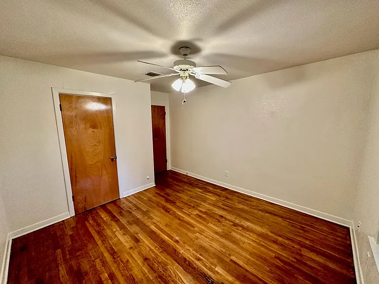 931 Cheatham St — Photo 24