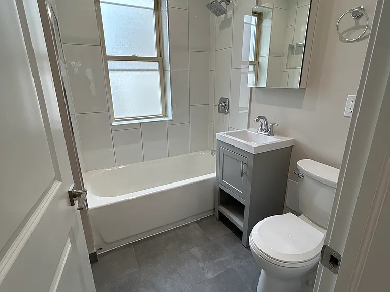 7503 N Seeley Ave #7507-3 — Photo 5