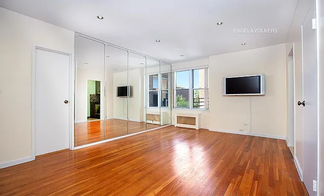 Sold by Engel & Völkers New York Real Estate | media 1