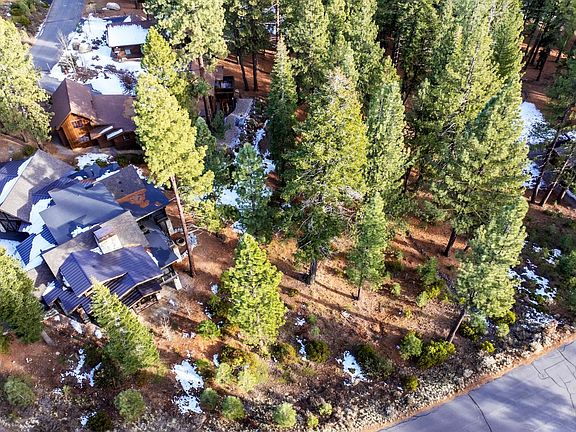 5th image of 11759 Coburn Dr