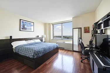 Sold by R New York