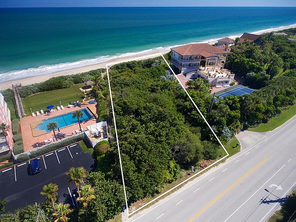 4th image of 5655 Highway A1a