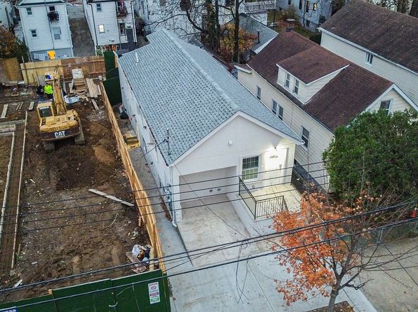 330 Underhill Ave, Bronx, NY 10473